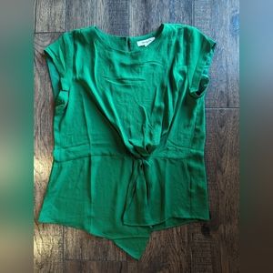 Monday Fun Womens Button Back Blouse from Stitch Fix Solid Kelly Green Sz S NWOT